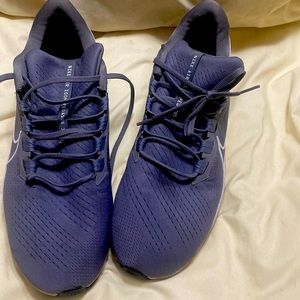 Nike Air Zoom Pegasus 38 size 15